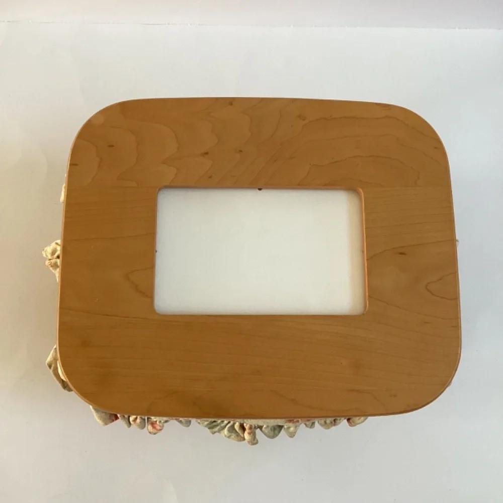 Longaberger 2002 Mother's Day Moms Memories Photo Basket Tie-on Lid Liner